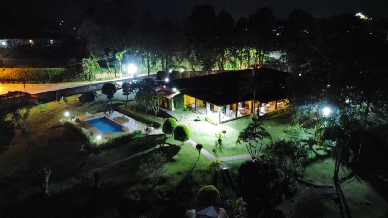 Hotel Pousada Por Do Sol Serra Negra  Esterno foto